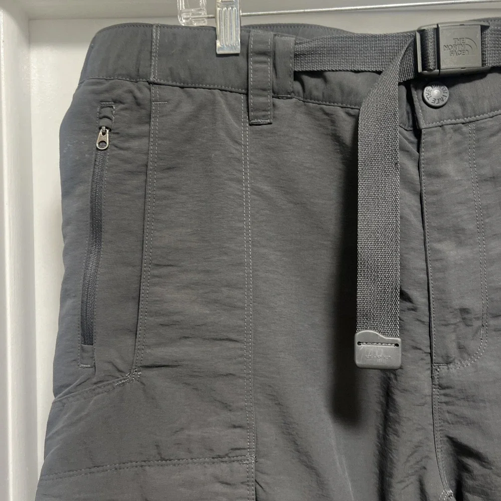 The North Face Men's Short Court Convertible Nylon Hiking Pants Gray XL 40x29